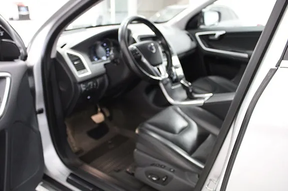 Volvo Xc60 2017 photo 5