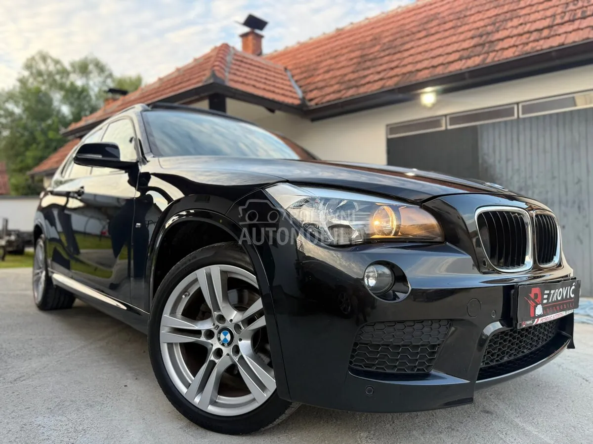 BMW X1 2014 photo 4