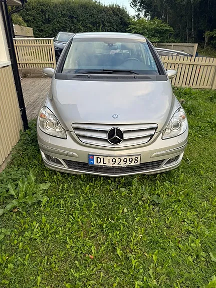 Mercedes-Benz B180 D 2008 photo 2