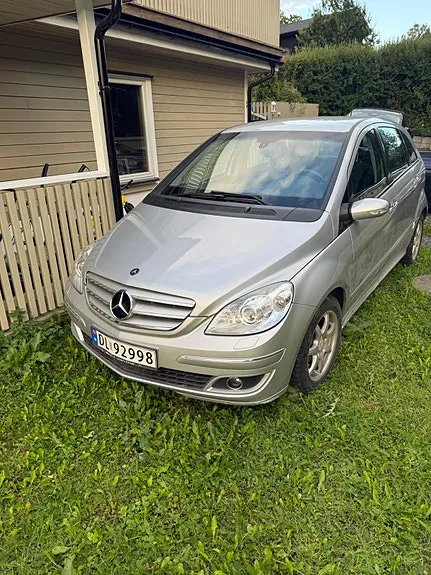 Mercedes-Benz B180 D