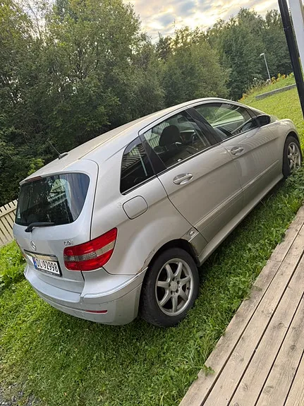 Mercedes-Benz B180 D 2008 photo 4