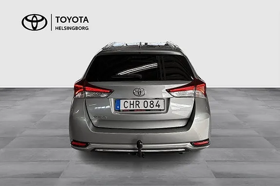 Toyota Auris 2017 photo 5