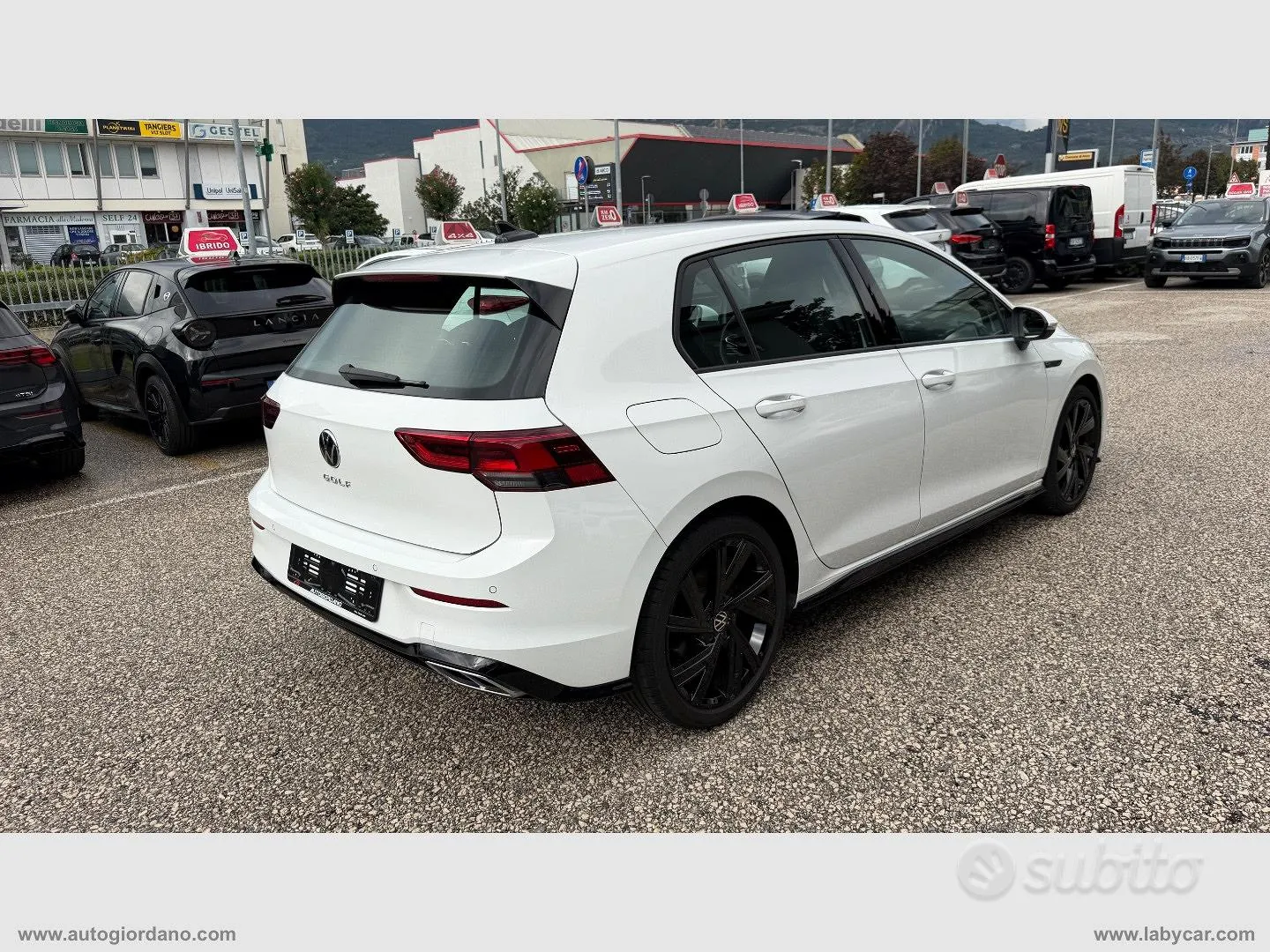 Volkswagen Golf 2024 photo 5