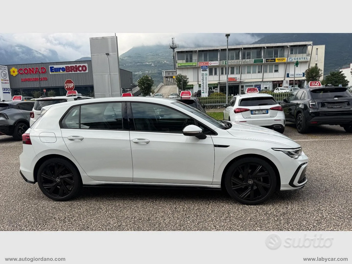 Volkswagen Golf 2024 photo 4