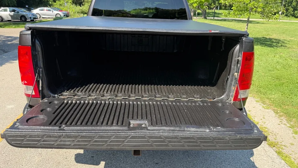 GMC Sierra 1500 2010 photo 4