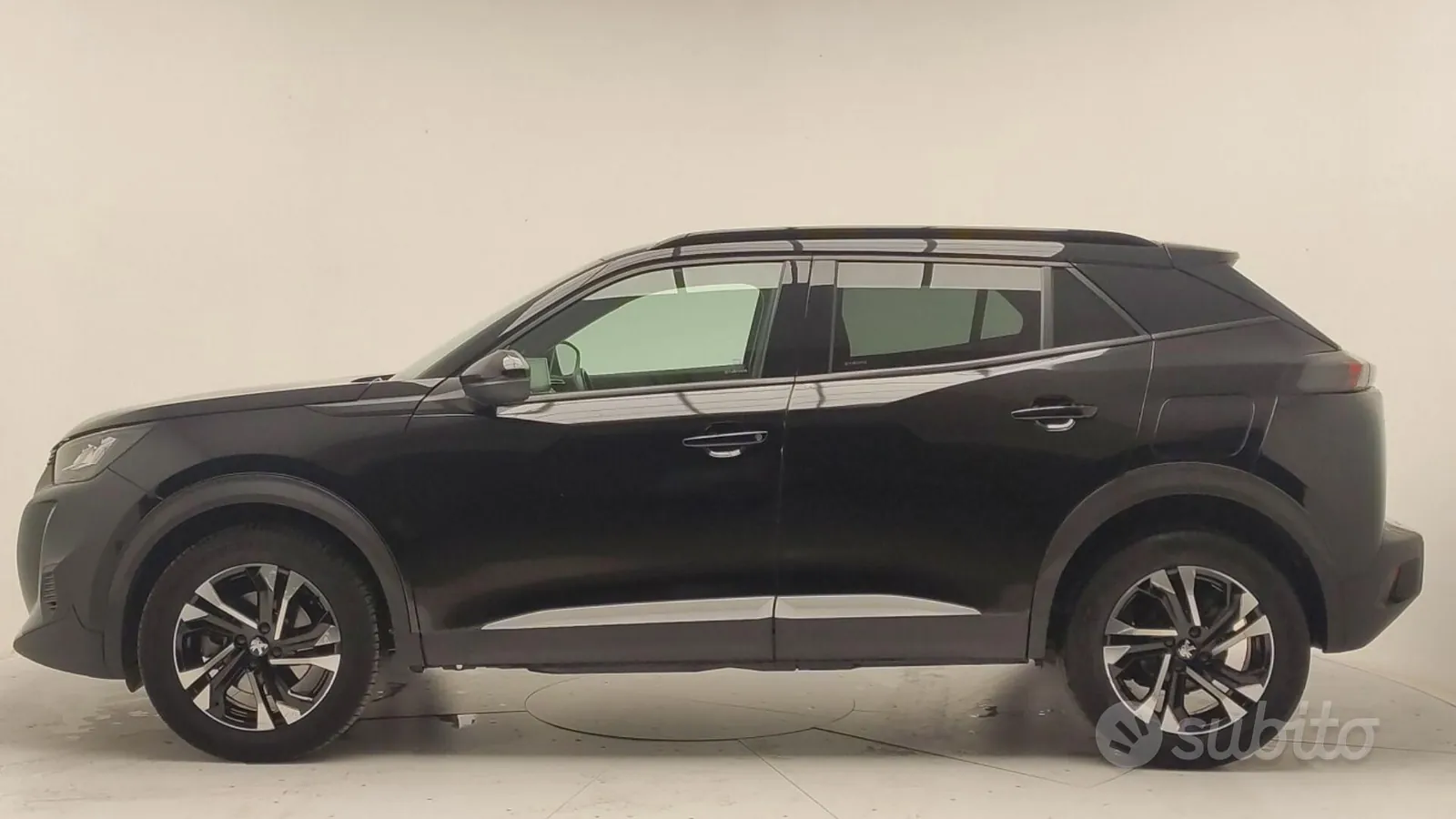 Peugeot 2008 2023 photo 4