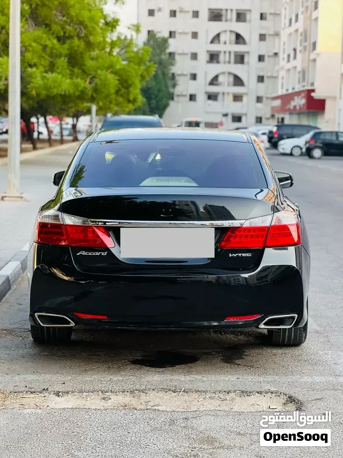 Honda Accord 2015 photo 2