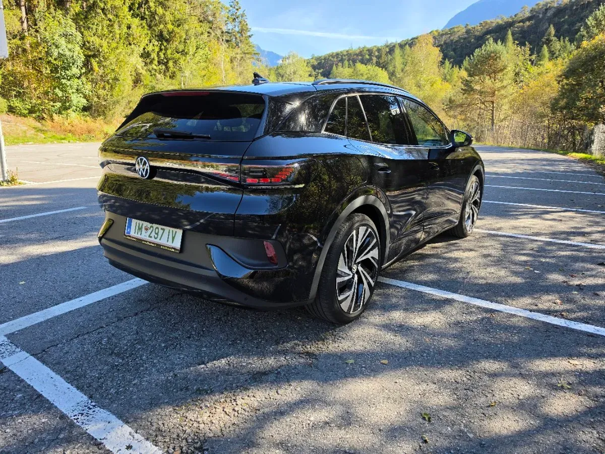 Volkswagen Id.4 2022 photo 2