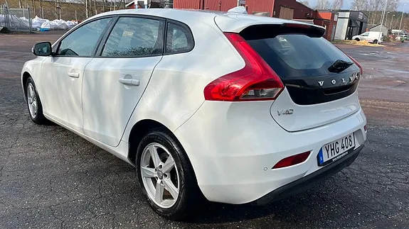 Volvo V40 2016 photo 4