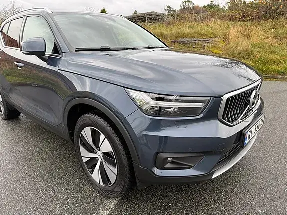 Volvo Xc40 2021 photo 2