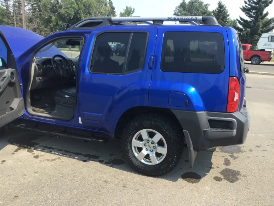 Nissan Xterra 2012 photo 2