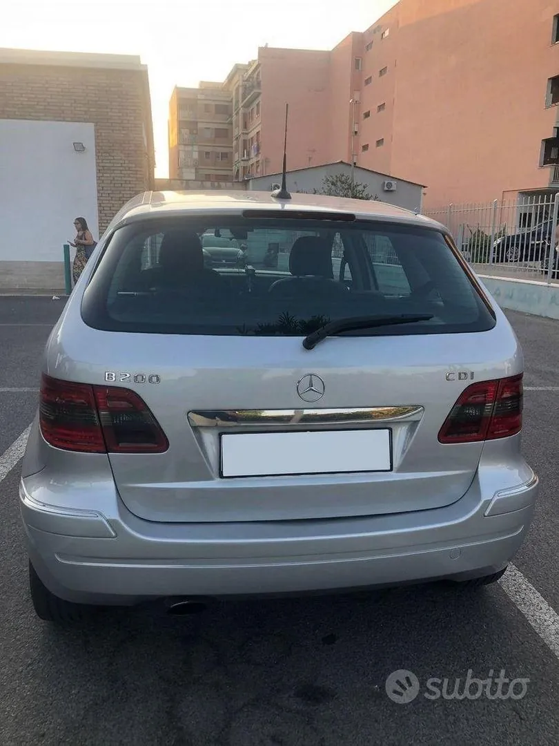 Mercedes-Benz B 2007 photo 2