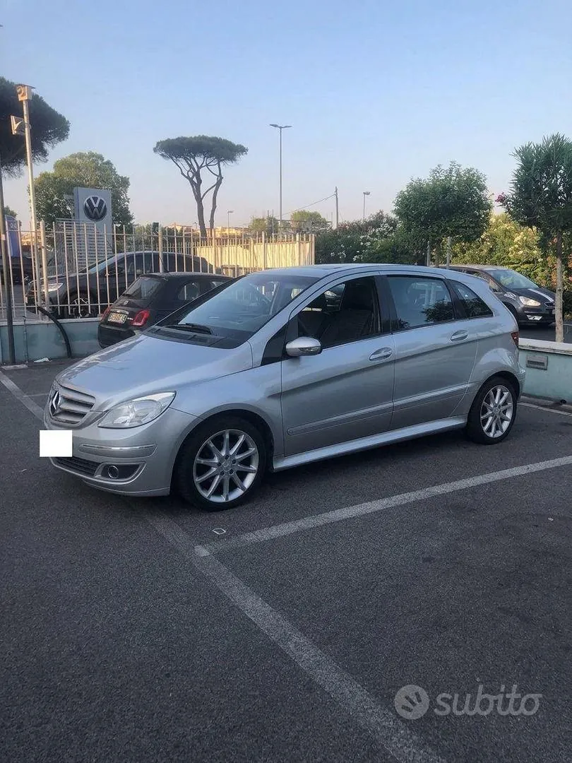 Mercedes-Benz B 2007 photo 4