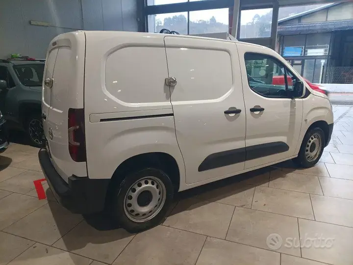 Opel Combo 2020 photo 4