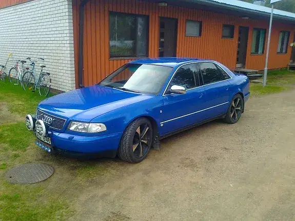 Audi A8