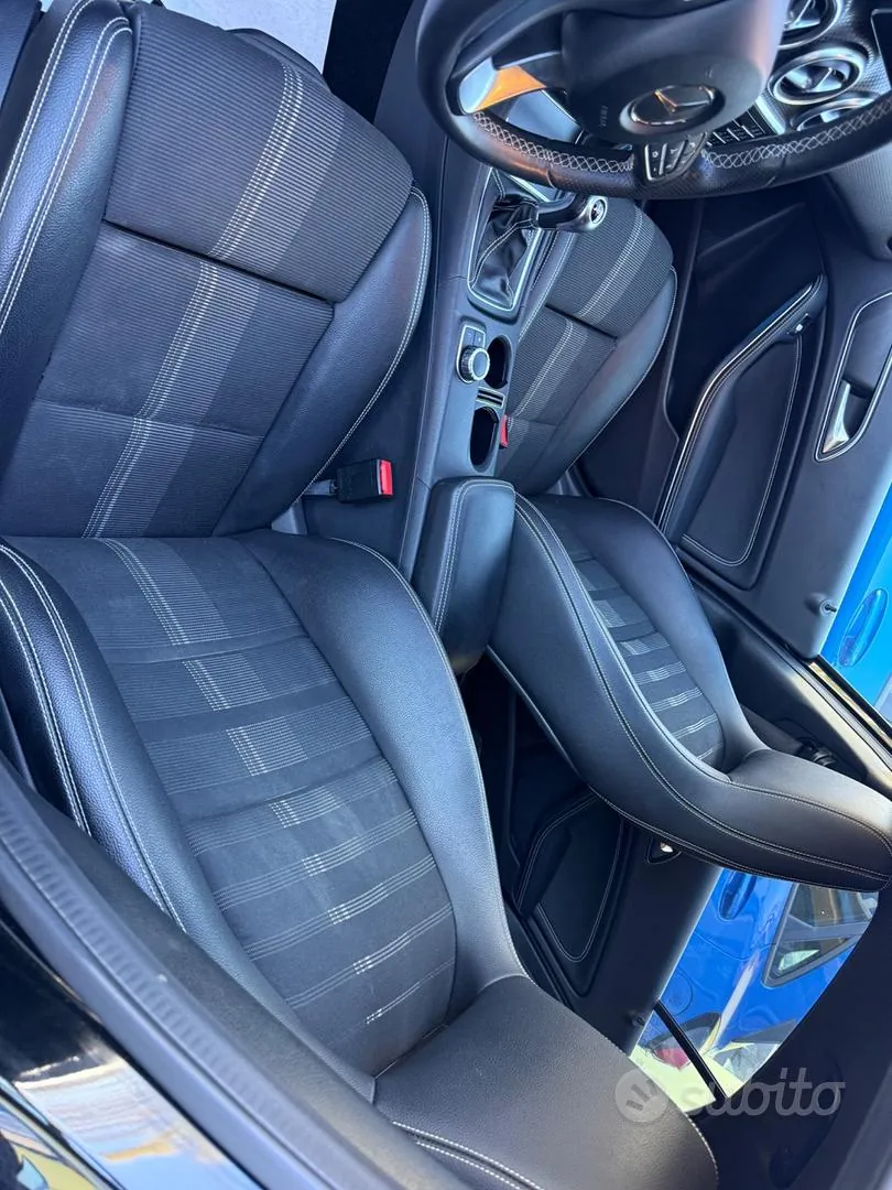 Mercedes-Benz A-Class 2017 photo 4