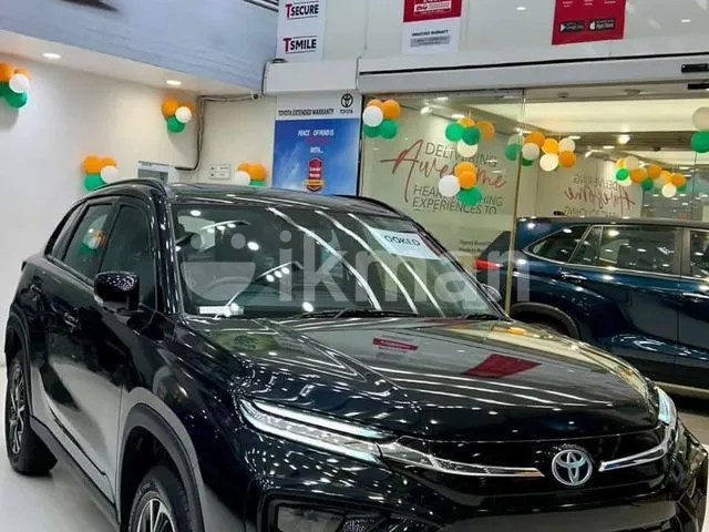 Toyota Hyryder
