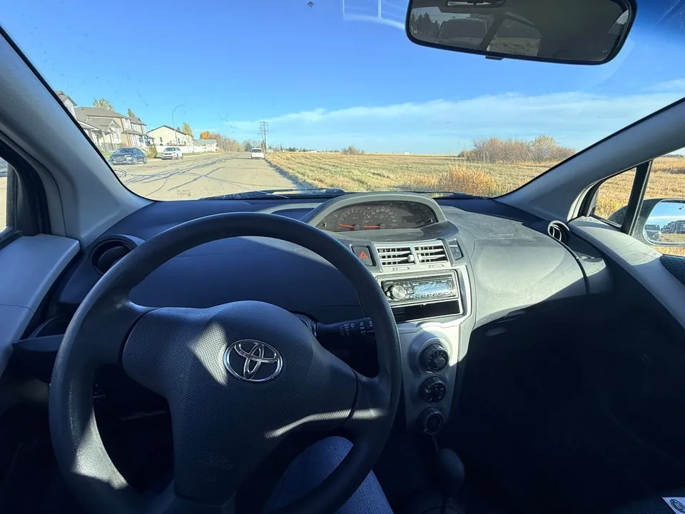 Toyota Yaris 2007 photo 4