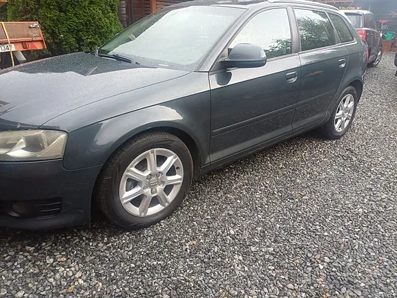 Audi A3 2009 photo 2