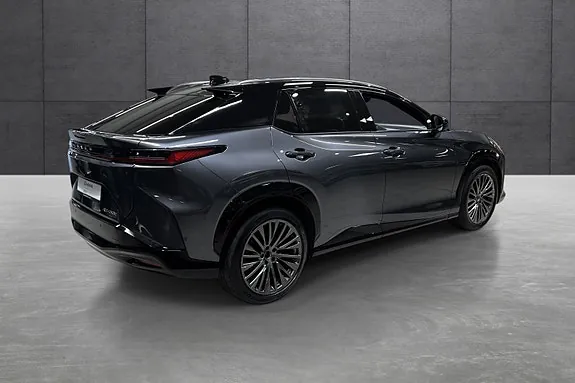 Lexus Rz450E 2024 photo 5