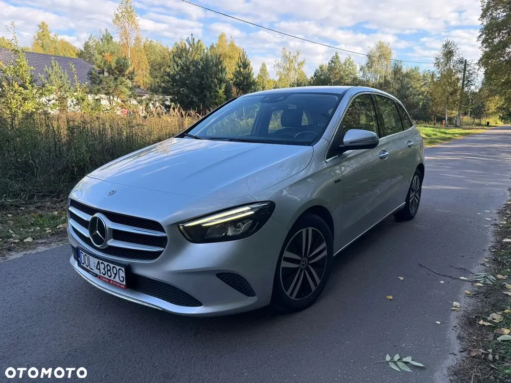 Mercedes-Benz B-Class 2021 photo 2