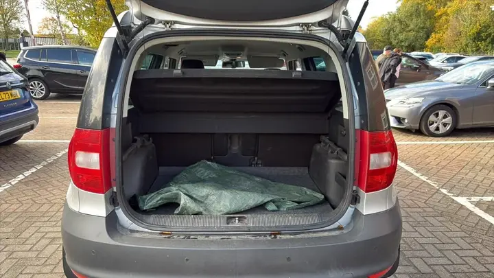 Skoda Yeti 2011 photo 5