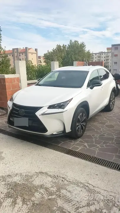 Lexus Nx 2015 photo 2