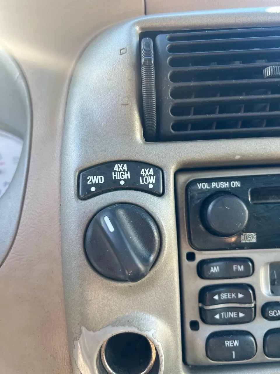 Ford Explorer Sport 2002 photo 5