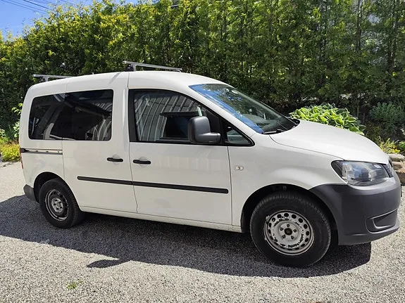 Volkswagen Caddy 2012 photo 2