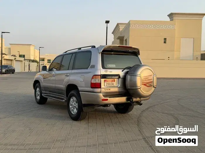 Toyota Land Cruiser 2004 photo 3