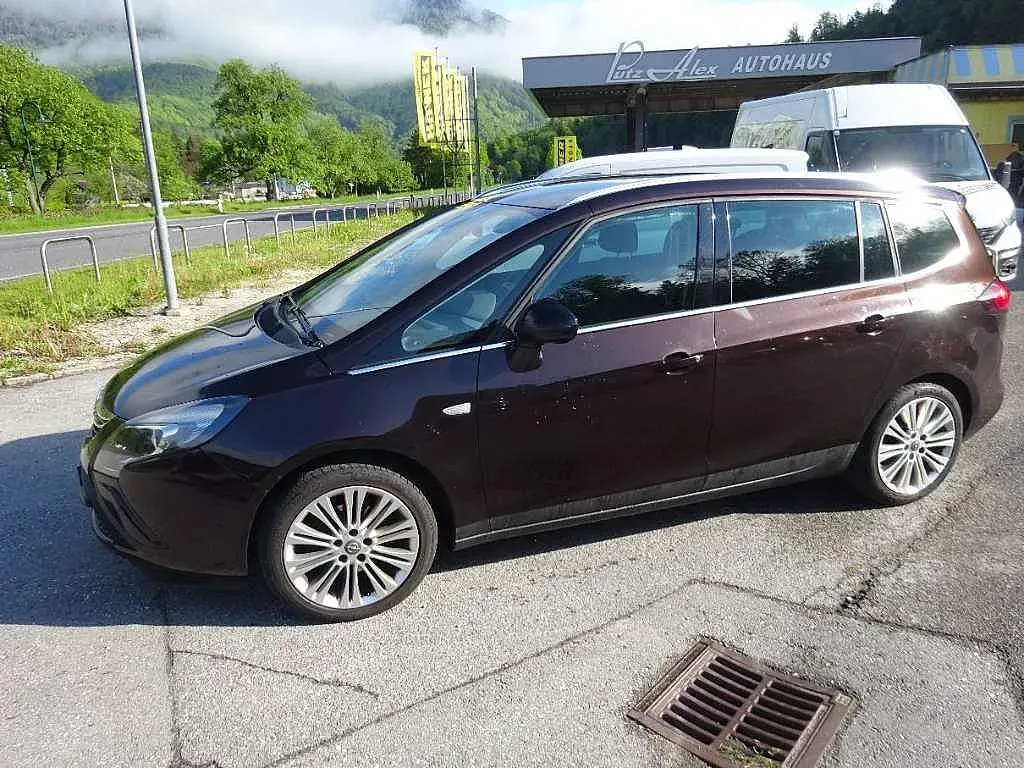 Opel Zafira 2012 photo 3