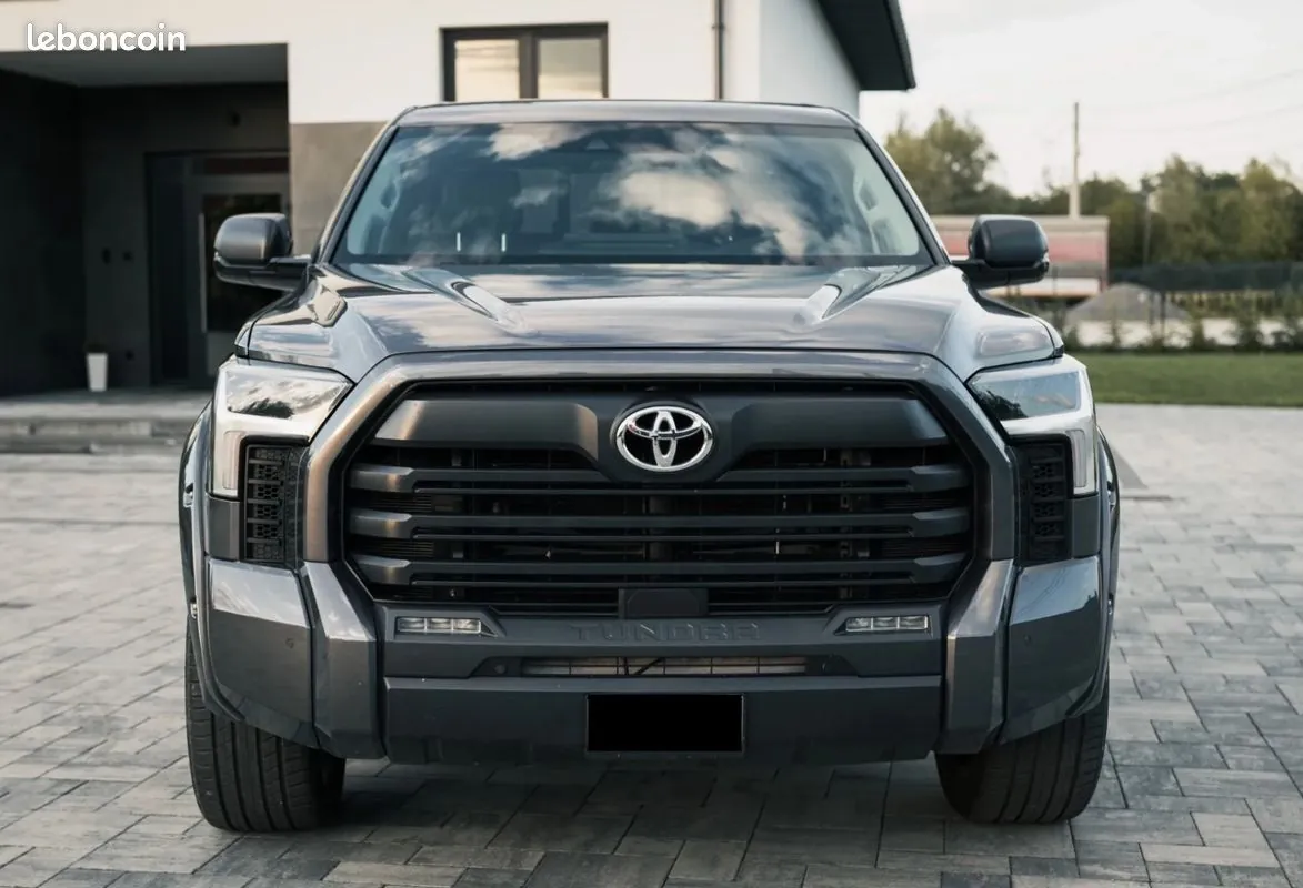 Toyota Tundra 2022 photo 2