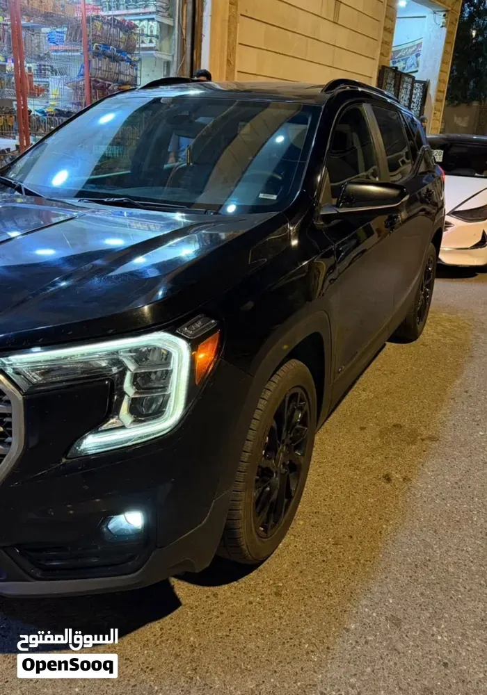 GMC Terrain 2023 photo 2