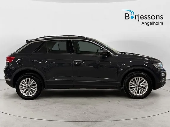 Volkswagen T-Roc 2022 photo 2