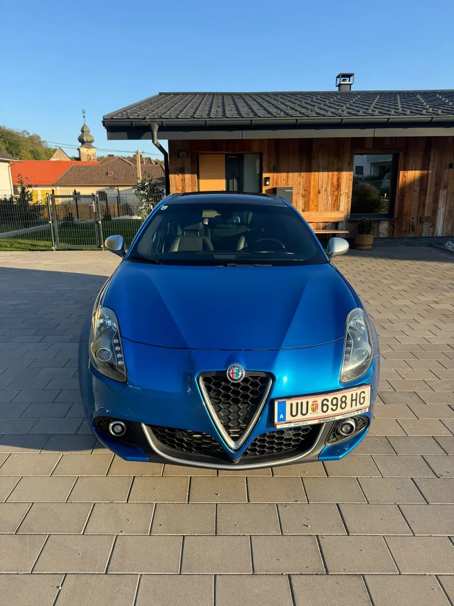 Alfa Romeo Giulietta 2019 photo 3