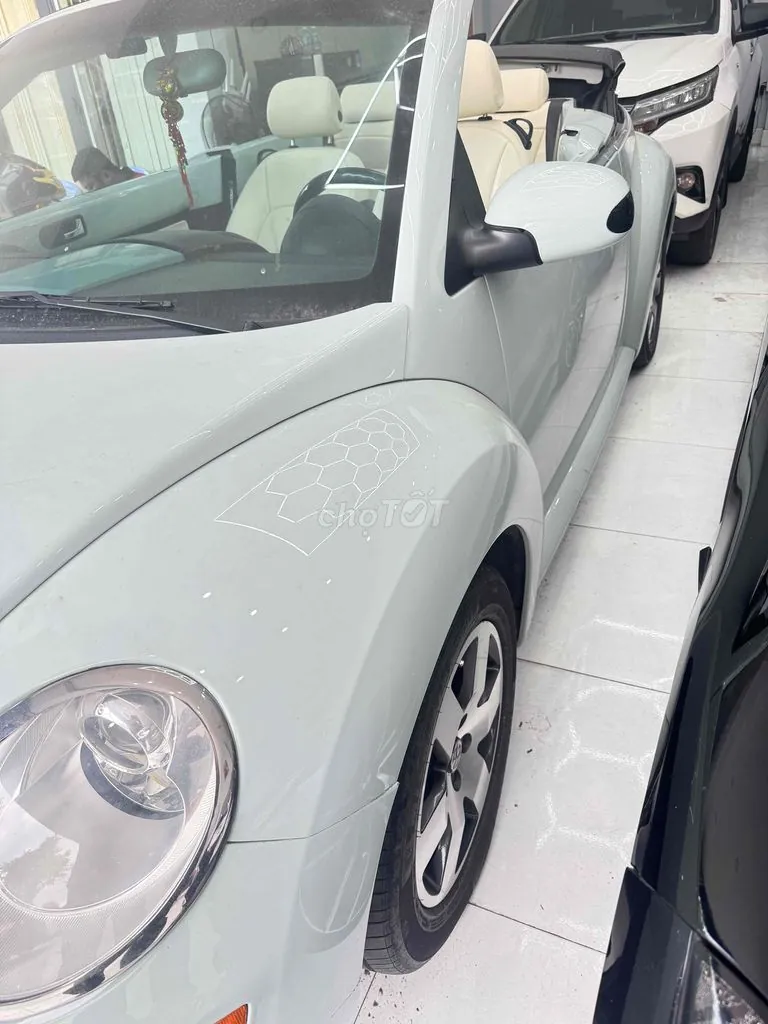 Volkswagen Beetle 2006 photo 2