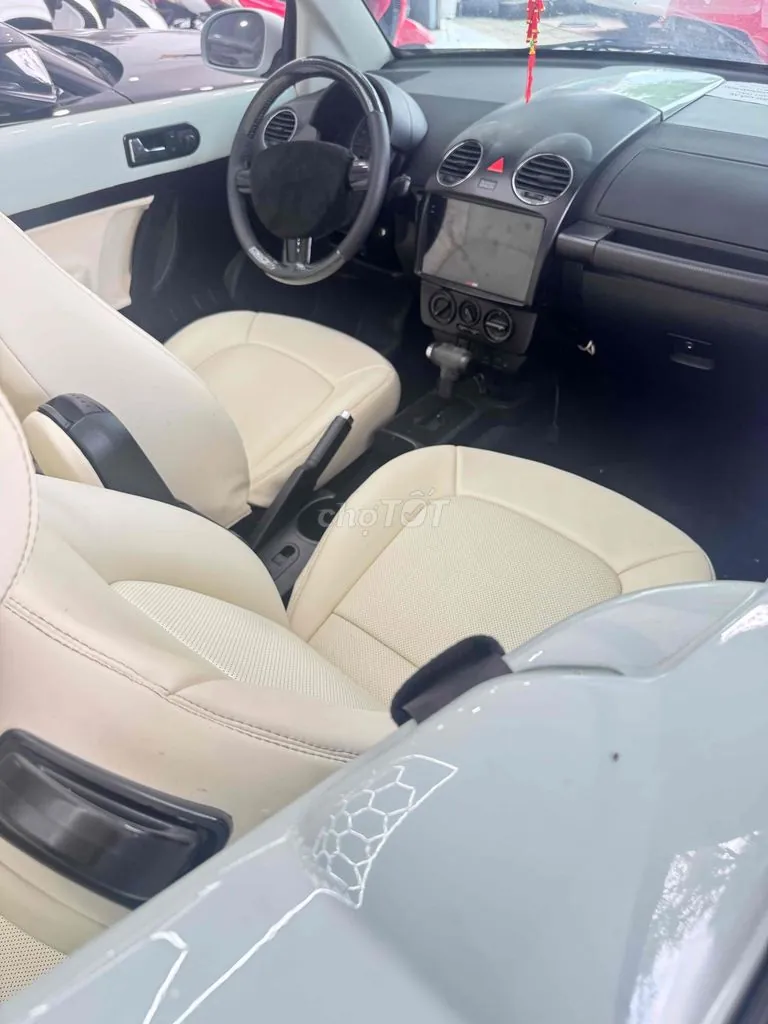 Volkswagen Beetle 2006 photo 4