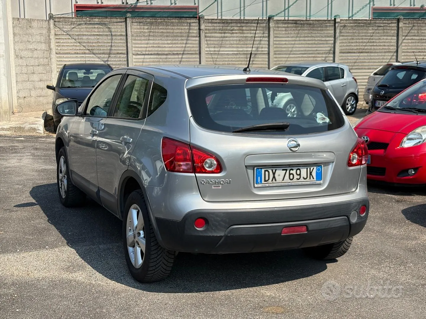 Nissan Qashqai 2010 photo 5