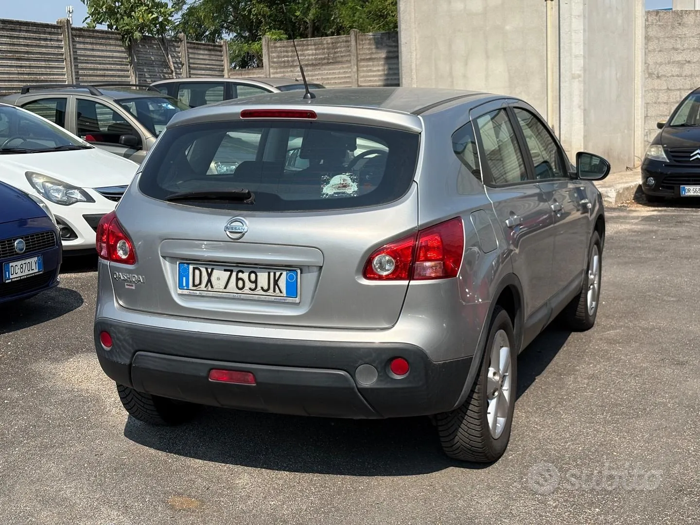 Nissan Qashqai 2010 photo 3