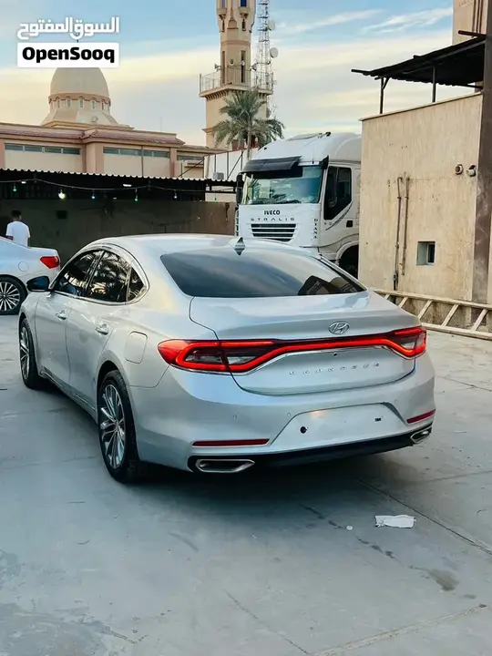 Hyundai Azera