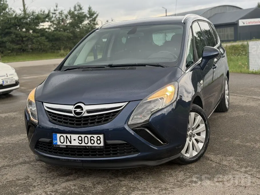 Opel Zafira Tourer 2012 photo 3