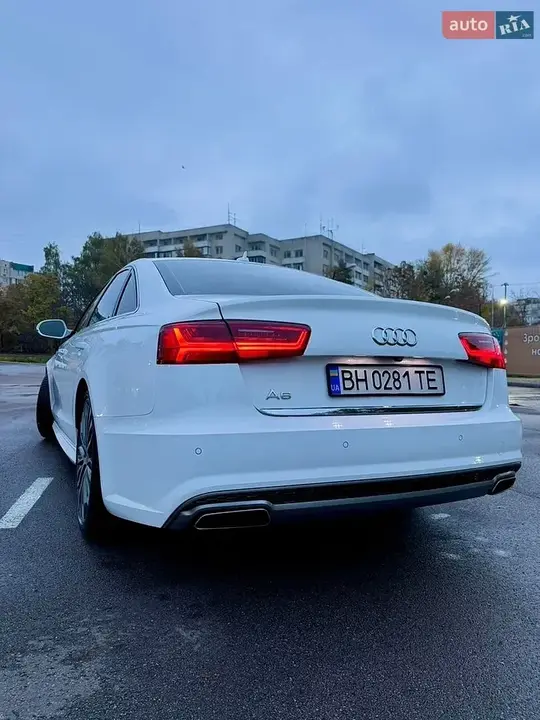 Audi A6 2015 photo 5