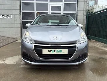 Peugeot 208 2019 photo 2