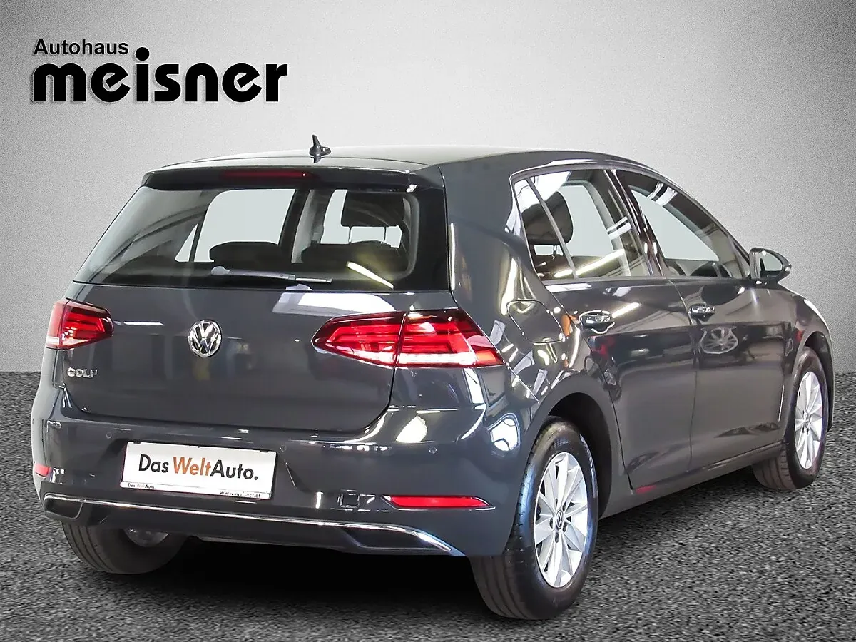 Volkswagen Golf 2019 photo 2