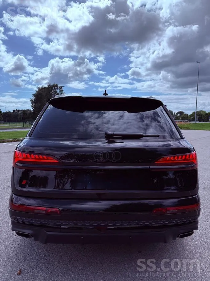 Audi Q7 2024 photo 4