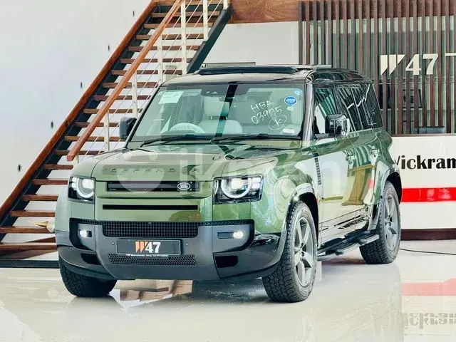 Land Rover Defender 2026 photo 4