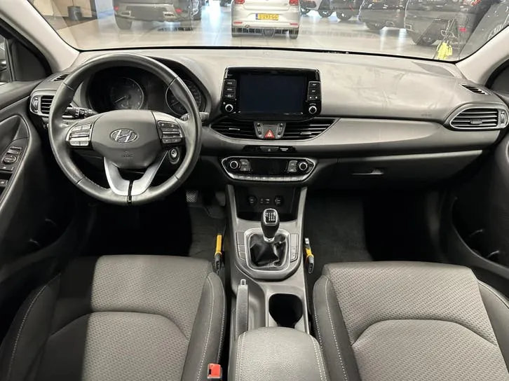 Hyundai I30 2019 photo 2