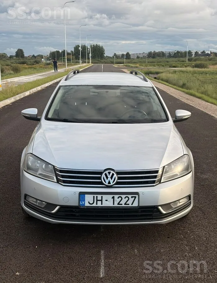 Volkswagen Passat 2013 photo 3