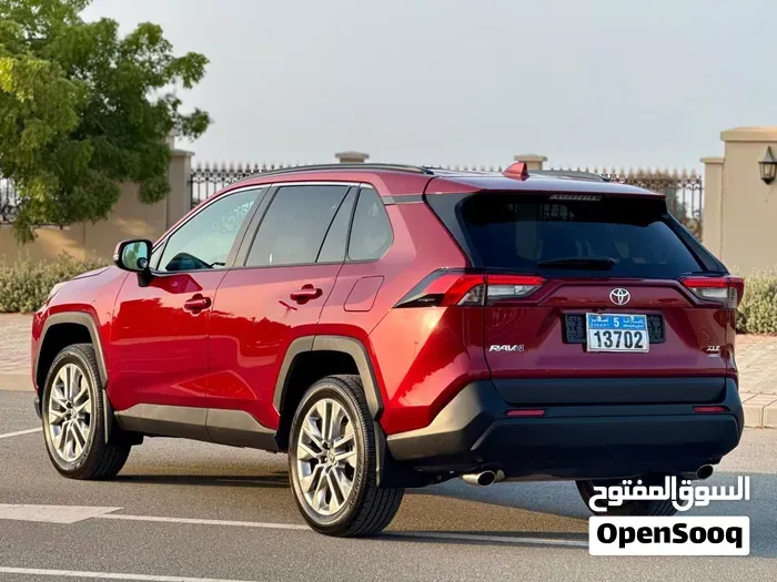 Toyota Rav 4 2025 photo 3
