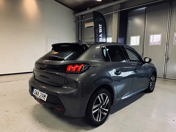 Peugeot 208 2023 photo 4